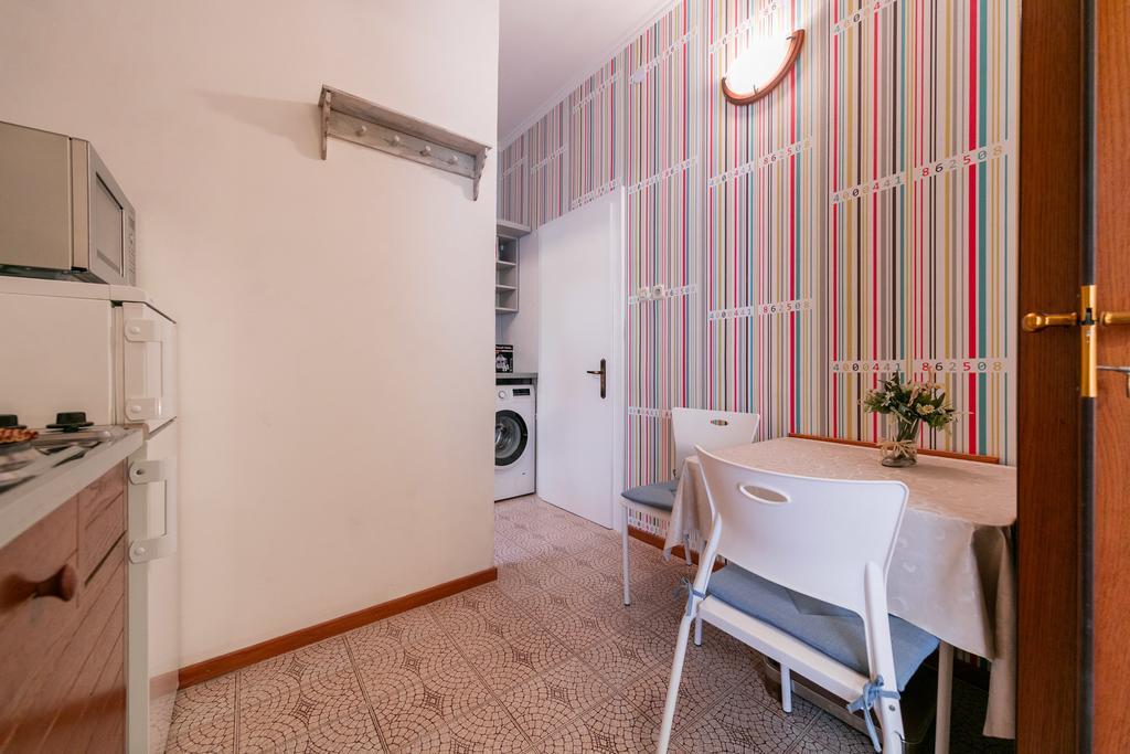 Apartments Kastelani Komiža Exteriér fotografie