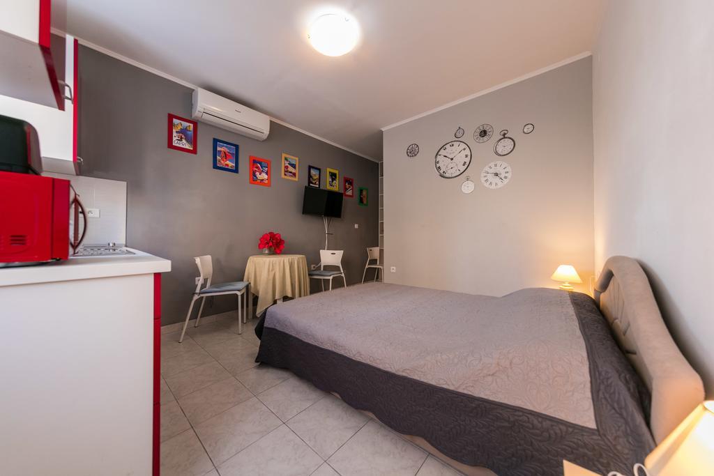 Apartments Kastelani Komiža Exteriér fotografie